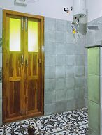 Bel Abri Colonial Living