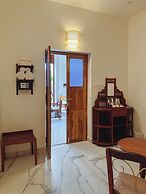 Bel Abri Colonial Living