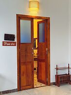 Bel Abri Colonial Living