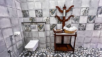 Bel Abri Colonial Living