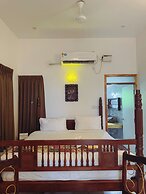 Bel Abri Colonial Living