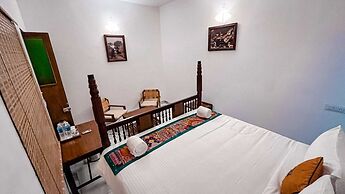 Bel Abri Colonial Living