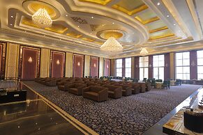 THE MADELINNE HOTEL