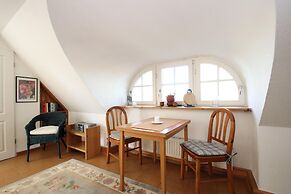 Ferienwohnung im Reetdachhaus, Burhave