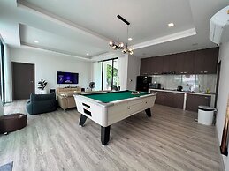 168 Garden Pool Villa