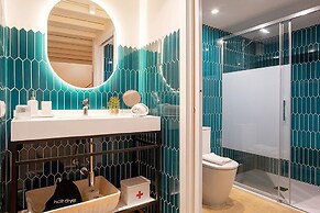 Genteel Home Santas Patronas