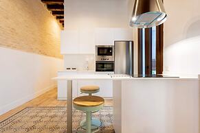 Genteel Home Santas Patronas