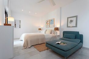 Genteel Home Guadalvillas