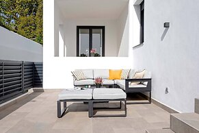 Genteel Home Arruzafa