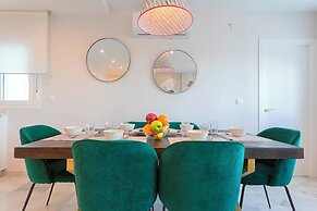 Genteel Home Constitución