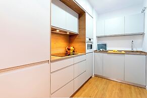 Genteel Home Goyeneta