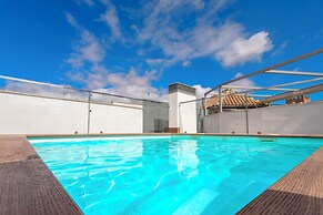 Genteel Home Goyeneta