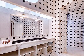 Genteel Home Palacio Abades Terrace