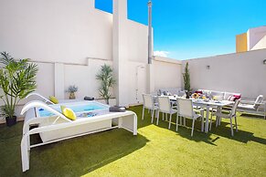 Genteel Home Palacio Abades Terrace