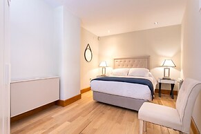 Genteel Home Palacio Abades Terrace