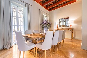 Genteel Home Palacio Abades Terrace