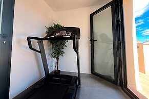 Genteel Home Rodrigo Caro