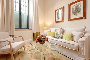 Genteel Home Rodrigo Caro