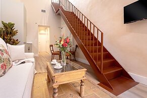 Genteel Home Rodrigo Caro