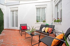 Genteel Home Manuel de Sandoval