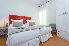 Genteel Home Manuel de Sandoval