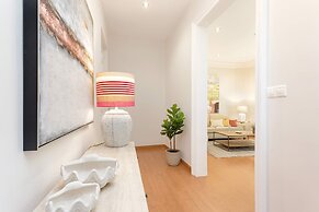 Genteel Home Manuel de Sandoval