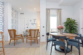 Genteel Home Teodosio