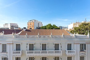 Genteel Home Plaza del Teatro