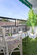 Genteel Home Plaza del Teatro