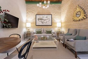 Genteel Home Acetres