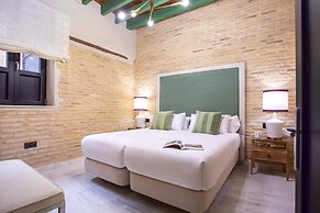 Genteel Home Acetres