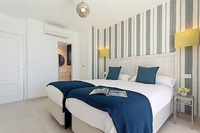 Genteel Home Los Corales Beach