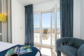 Genteel Home Los Corales Beach