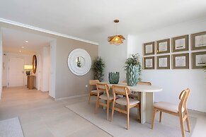 Genteel Home Los Corales Beach