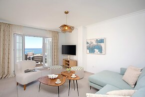 Genteel Home Los Corales Beach