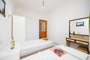 Grand Prestige Hotel