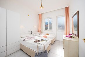 Grand Prestige Hotel