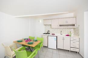 Grand Prestige Hotel