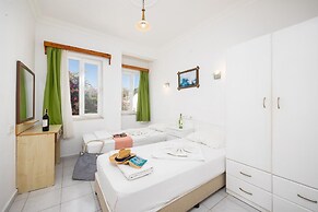 Grand Prestige Hotel