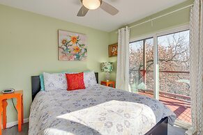 Serene Valley Views: Lake Texoma Retreat