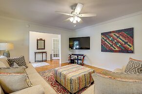 2 Mi to Fairhope Pier: Home w/ Large Yard!