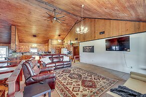 4 Mi to Lake Access: Pet-friendly Home in Bismarck