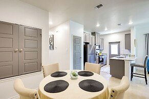 2 Mi to Downtown Temple: Pet-friendly Home w/ Yard