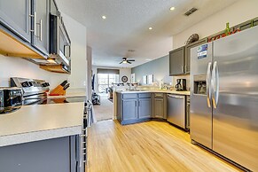 11 Mi to Disney: Home w/ Pool in Davenport!