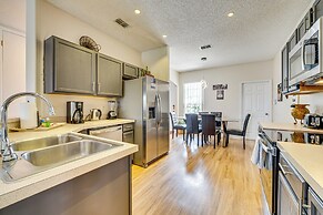 11 Mi to Disney: Home w/ Pool in Davenport!