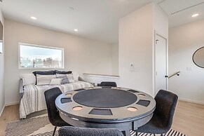 < 2 Mi to Dtwn: Modern Townhome in Knoxville
