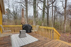 Deck & 2-acre Yard: Quiet Getaway in Crandall!