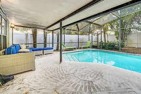 7 Mi to Gatorland: Retreat w/ Pool & Elliptical