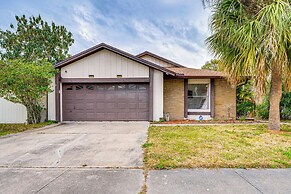 7 Mi to Gatorland: Retreat w/ Pool & Elliptical