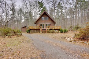 Secluded Stanardsville Cabin: Pets Welcome